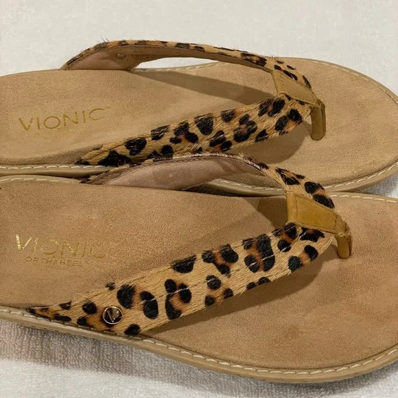 Vionic Grenada Tan Leopard Wedge Sandal size 6 - Picture 10 of 16